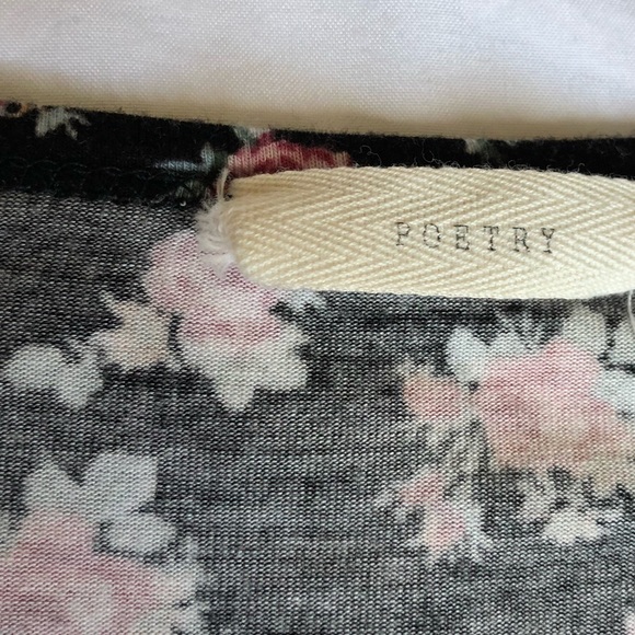 Crop Top - Picture 5 of 6